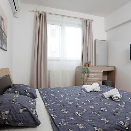 Rico'S 3 Bedroom City Center Apartment Bukarest Eksteriør billede